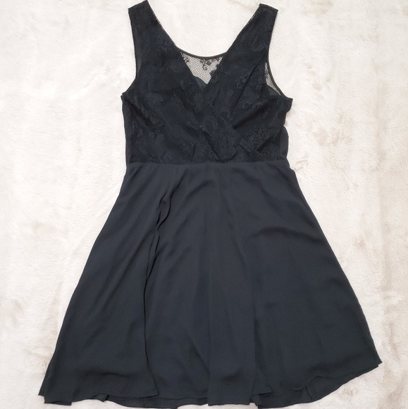 Sweetheart Mini Dress - Picture 4 of 6